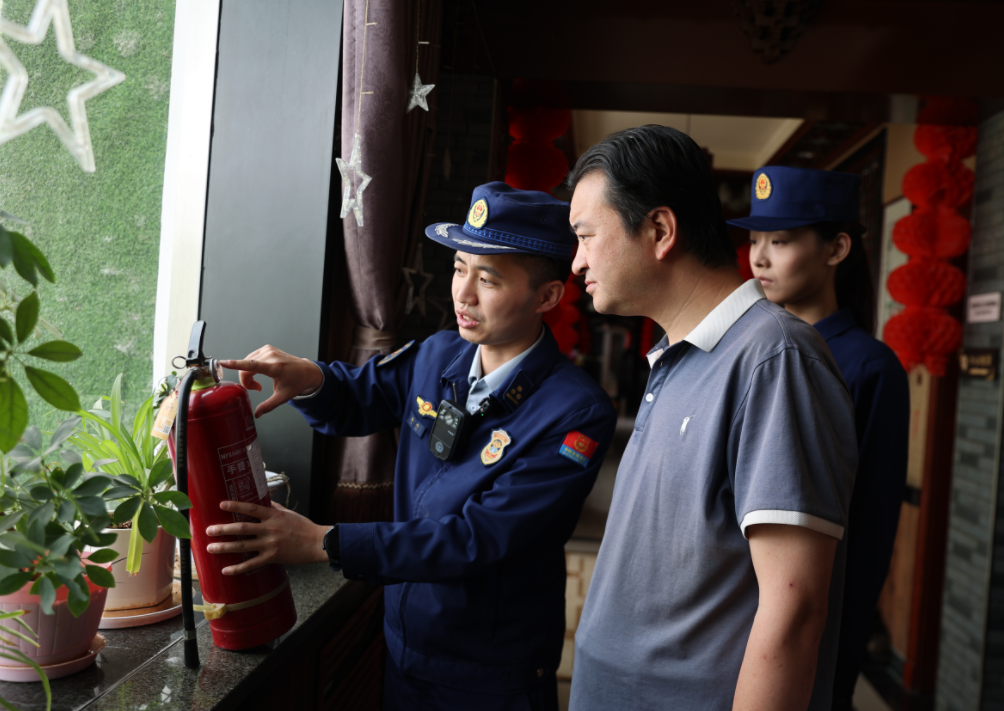 新疆阿克蘇：“幫扶指導(dǎo)+實(shí)操演練”筑牢農(nóng)家樂消防安全屏障